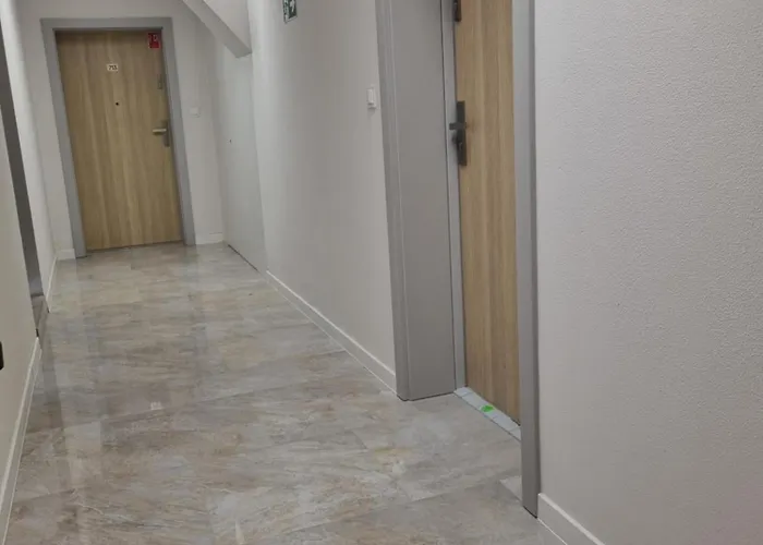 Bronowicka Invest - Free Parking W Budynku